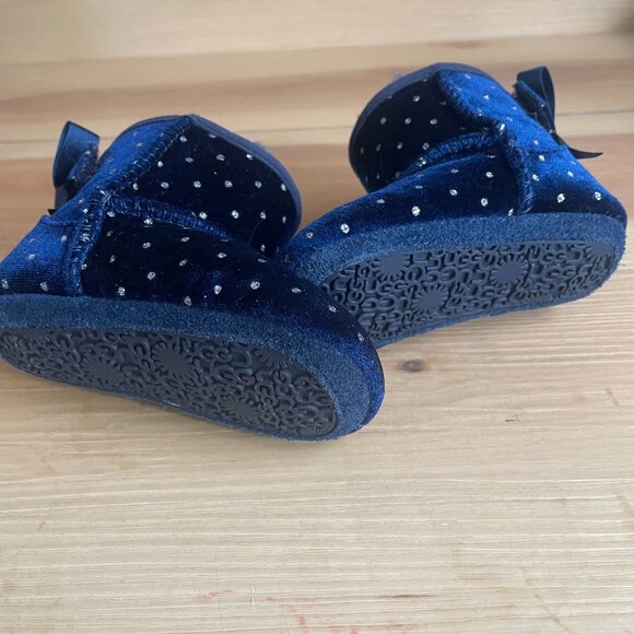 UGGs JESSE BOW II BOOTIES BABY blue CRIB TODDLER 2/3 winter slippers mini kids - Picture 10 of 11